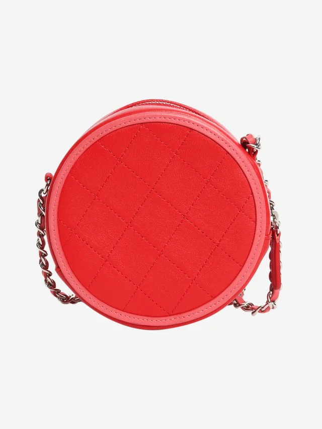 Chanel Red 2019 lambskin round crossbody bag in Red Lambskin from Sign of the Times, photo 2 of 2