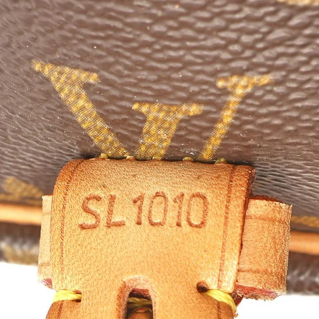 Louis Vuitton Monogram Sologne Bag in Coated canvas from A Retro Tale, photo 7 of 8