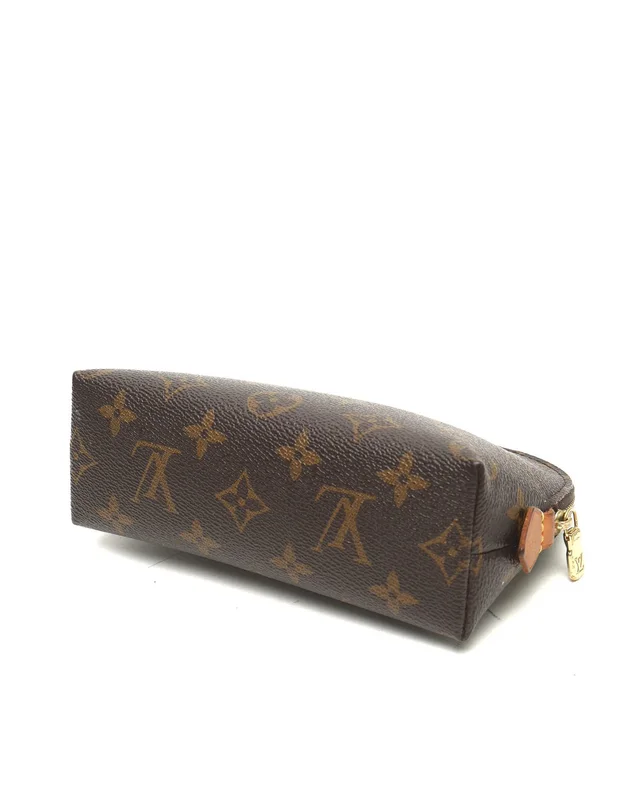 Louis Vuitton Monogram Cosmetic Pouch in Coated canvas from A Retro Tale, photo 4 of 8