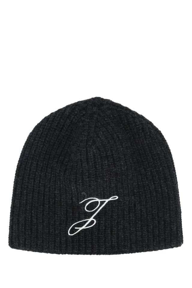 Jacquemus Le Beanie — Black Cashmere Wool Winter Hats in Black Cashmere from HEWI