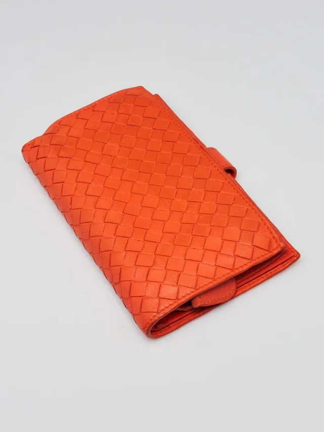 Bottega Veneta Orange Intrecciato Woven Nappa Leather Continental Wallet in Orange Nappa leather from Yoogis, photo 2 of 12