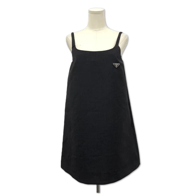 Prada wool dress in Wool from Luxury Promise
