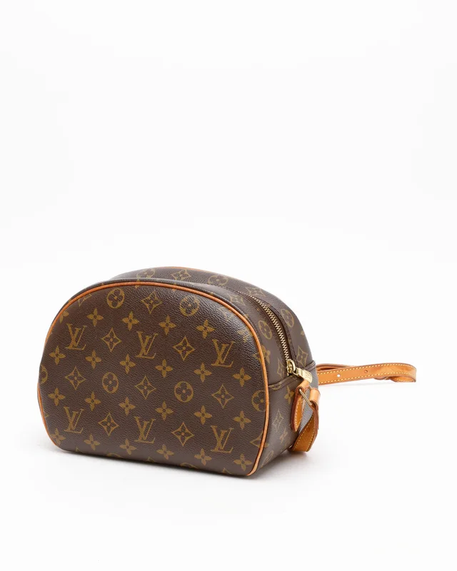 Louis Vuitton Monogram Blois Bag in Coated canvas from A Retro Tale, photo 3 of 9