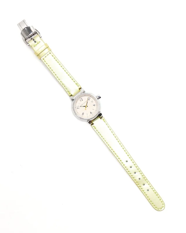 Louis Vuitton Tambour 28mm Watch in Leather from A Retro Tale, photo 6 of 7