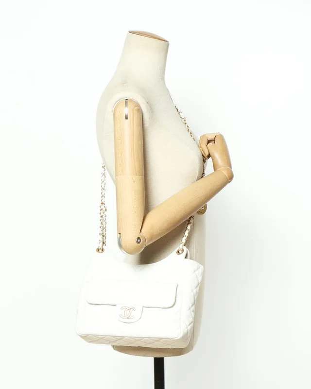 Chanel Caviar Medium Wavy CC Bag in Caviar leather from A Retro Tale, photo 13 of 13
