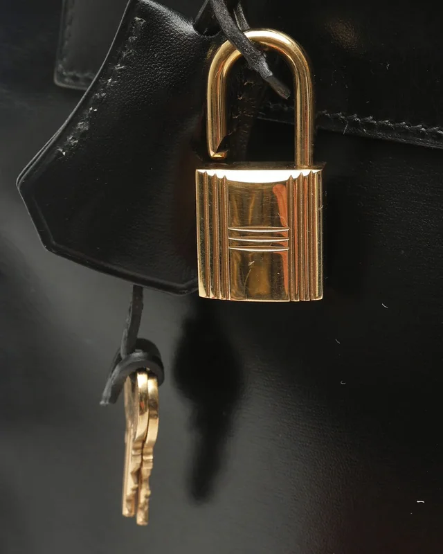 Hermès Kelly 32 Box Retourne Bag in Box leather from A Retro Tale, photo 7 of 11