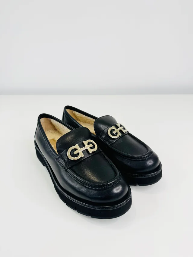 Ferragamo Rolo Shearling Lined Loafers - Size 39 in Leather from Edit Second Hand