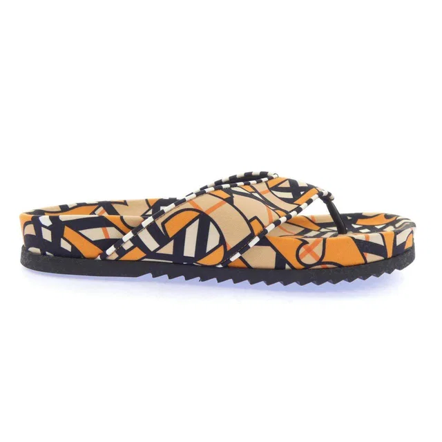 Burberry Sandals in Black Rubber from LuxUness