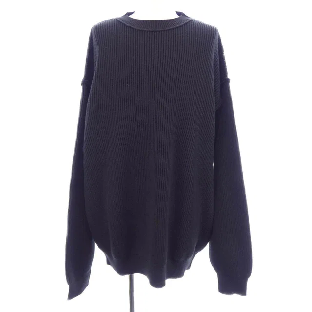Balenciaga GARDEROBE Knit from LuxUness