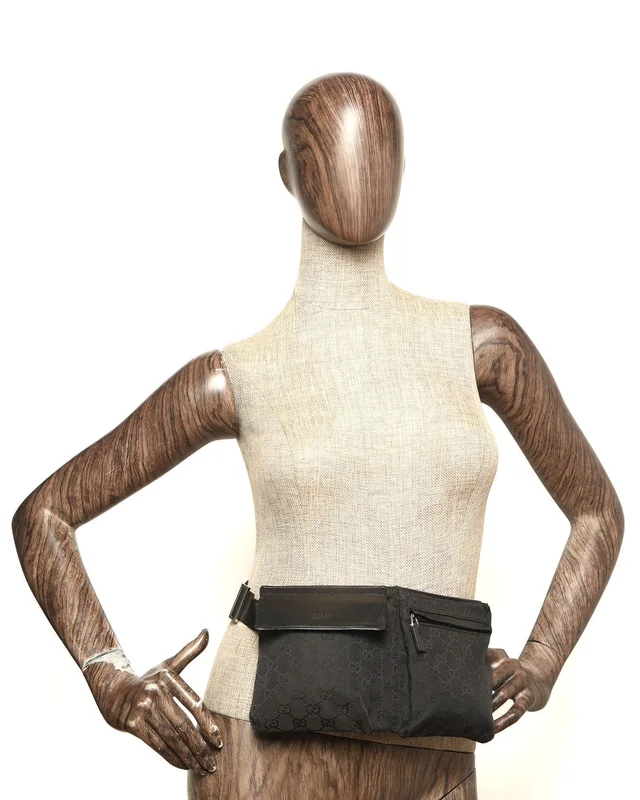 Gucci GG Waist Bag in Canvas from A Retro Tale, photo 9 of 9