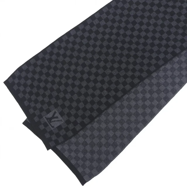 Louis Vuitton Damier Graphite Echarpe Petit Black in Black Wool from VINTAGE QOO TOKYO, photo 5 of 10