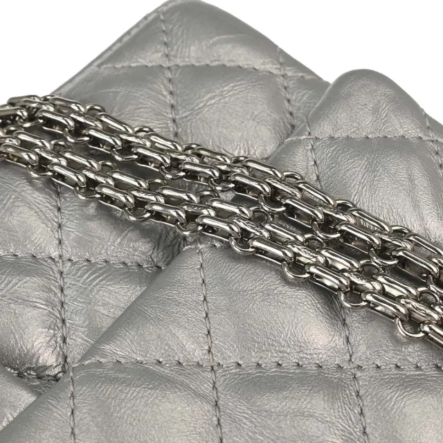 Chanel Reissue 2.55 Double Compartment Flap Quilted Aged Calfskin Silver Bag in Silver Calfskin from HEWI, photo 8 of 15