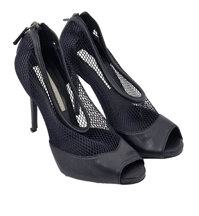 Stella McCartney stiletto heels Size 4 in Black from Oxfam Online Shop