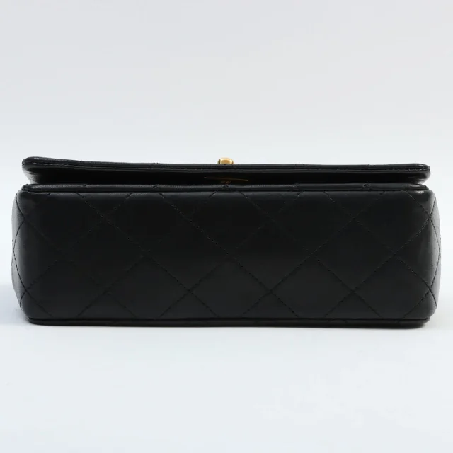 Circa 1990 Chanel CC Mark Plate Full Flap Chain Shoulder Bag Mini Black in Black Lambskin from VINTAGE QOO TOKYO, photo 10 of 11