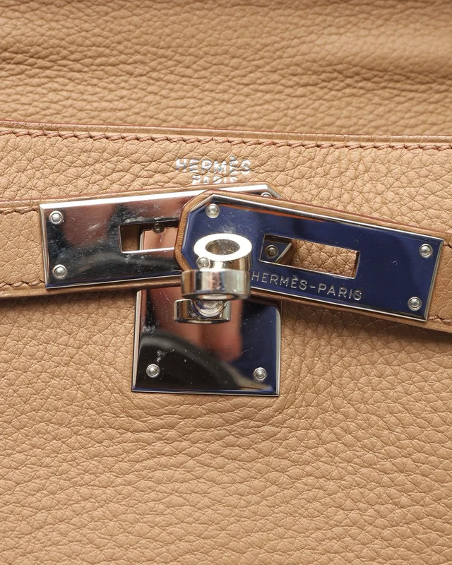 Hermès Kelly 32 Retourne Taurillon Clemence Bag in Clemence leather from A Retro Tale, photo 8 of 12