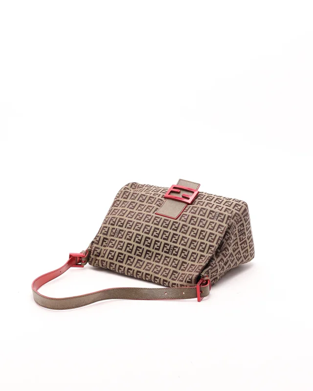 Fendi Zucchino Mamma Bag in Canvas from A Retro Tale, photo 5 of 9