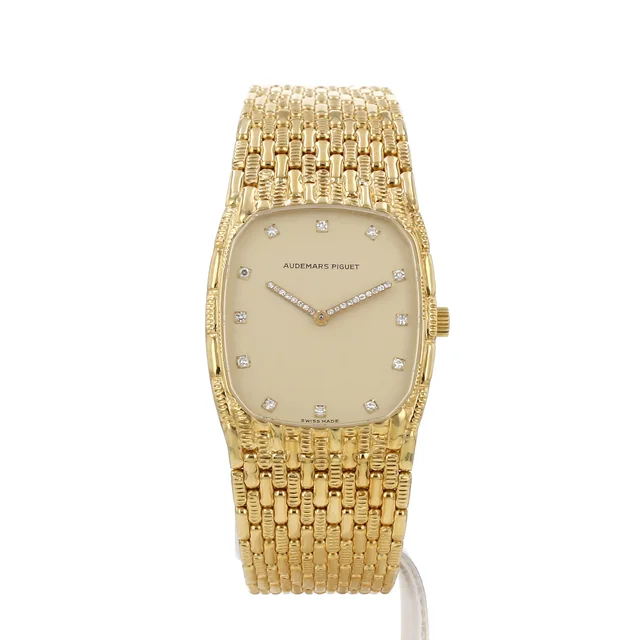 Audemars Piguet Cobra watch in yellow gold, circa 1980 in Yellow from Collector Square, photo 2 of 2