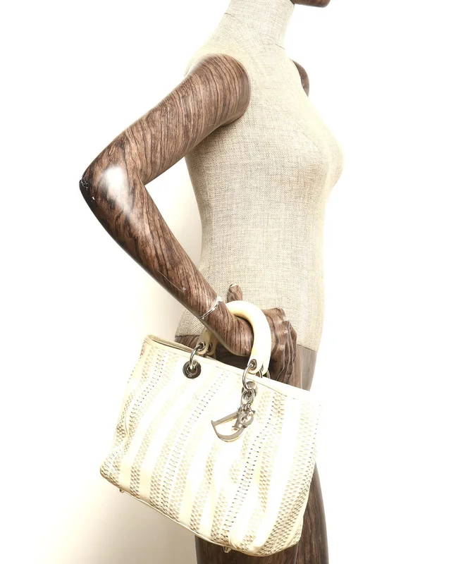 Woven Soft Lady Dior Tote Bag in Woven leather from A Retro Tale, photo 9 of 9