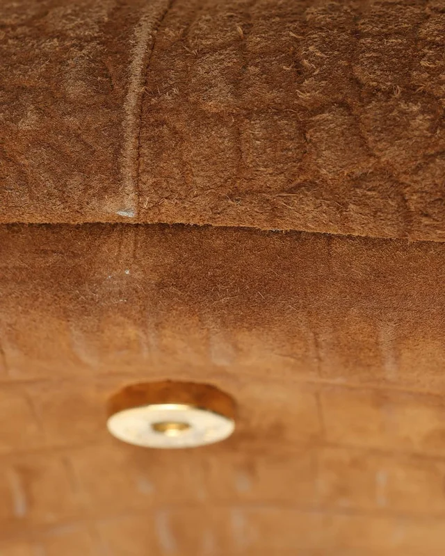 Saint Laurent Crocodile-Embossed Suede Kate Shoulder Bag in Suede from A Retro Tale, photo 6 of 11