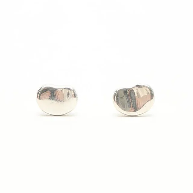 Tiffany & Co. Elsa Peretti Bean Earrings from A Retro Tale