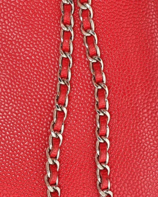 Chanel Caviar Wallet on Chain Bag in Caviar leather from A Retro Tale, photo 7 of 10