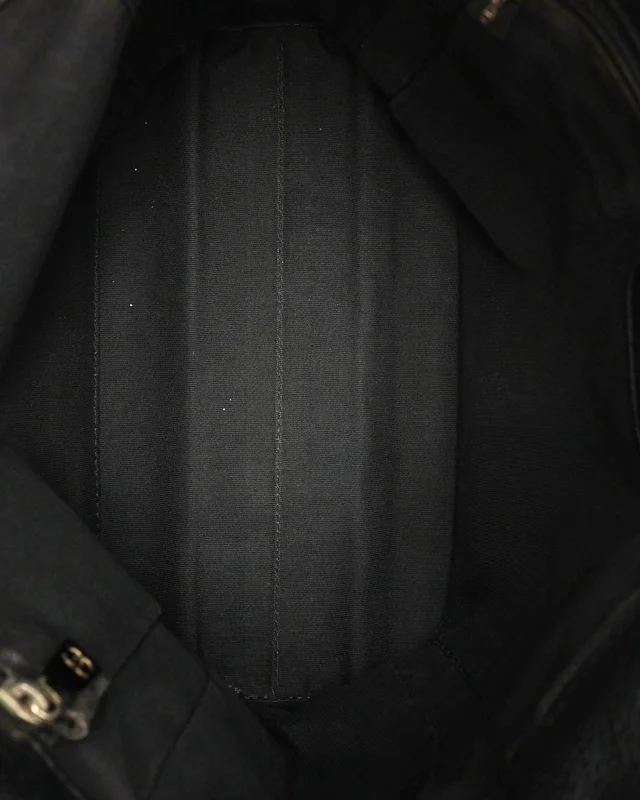 Chanel CC Caviar Tote Bag in Caviar leather from A Retro Tale, photo 7 of 8