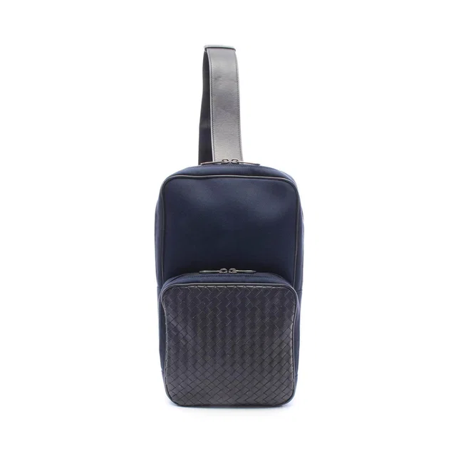 Bottega Veneta Intrecciato waist bag in Woven leather from LuxUness
