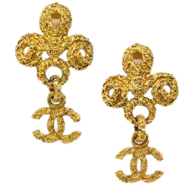 Chanel Dangle Earrings Clip-On Gold 93A in Gold from AMORE Vintage Tokyo
