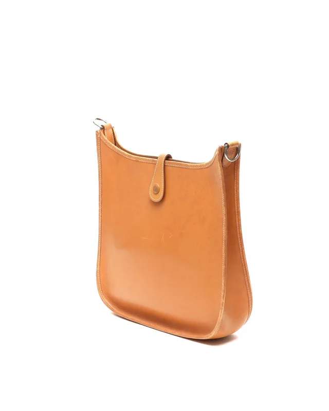 Hermès Natural Cowhide Evelyne PM Bag in Beige Leather from A Retro Tale, photo 3 of 16