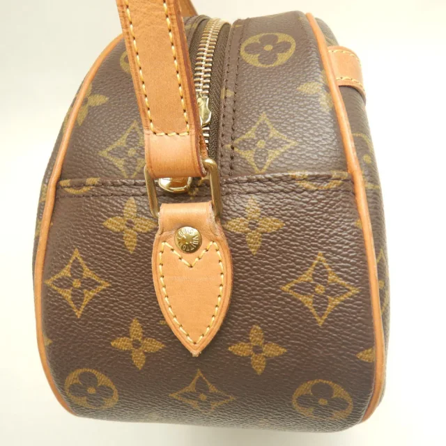 Louis Vuitton Monogram Shoulder Bag in Brown Canvas from LuxUness, photo 9 of 19