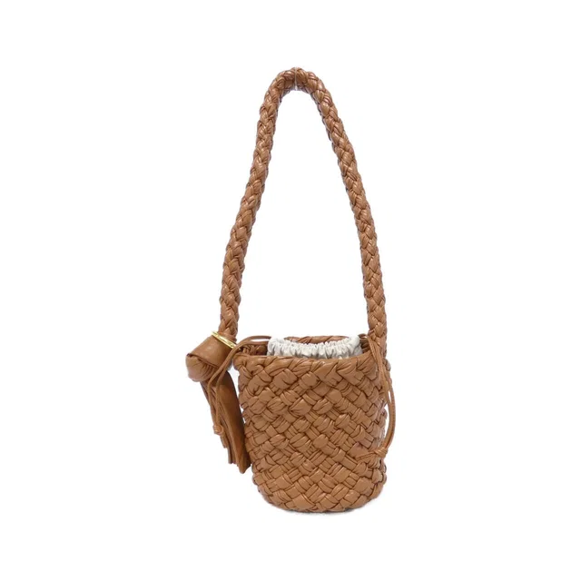 Bottega Veneta Leather Shoulder Bag in Leather from LuxUness