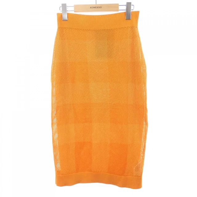 Burberry Skirts from LuxUness