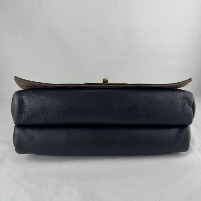 Fendi Pequin Large Claudia Shoulder Bag in Calfskin leather, Metal from Reowned, photo 9 of 17