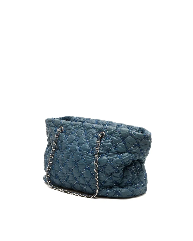 Chanel Classic Jumbo Double Flap Bag in Leather from A Retro Tale, photo 4 of 11