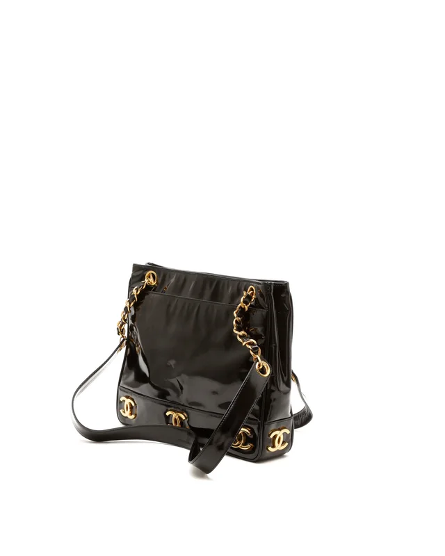 Chanel Patent CC Chain Tote Bag in Patent leather from A Retro Tale, photo 2 of 10