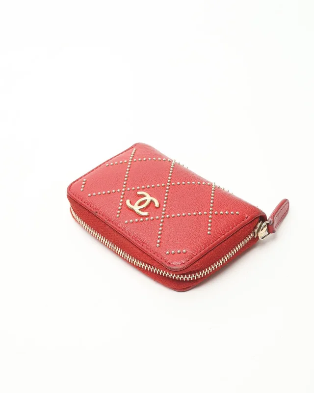 Chanel Zip Around Card Holder from A Retro Tale, photo 3 of 6