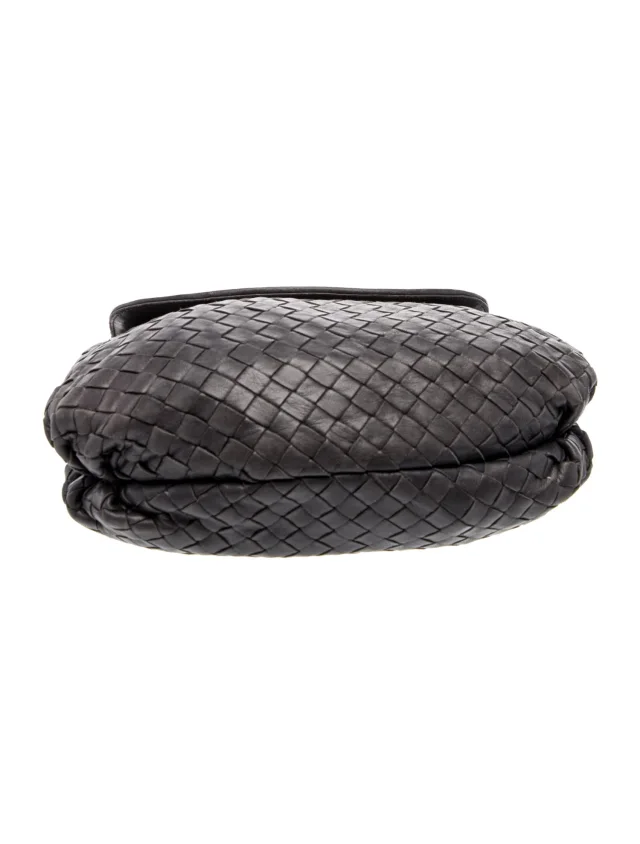 Bottega Veneta Crossbody in gray Woven leather from The RealReal, photo 5 of 6