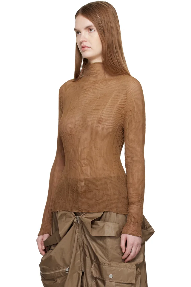 ISSEY MIYAKE Beige Chiffon Twist 3 Top, photo 4 of 5 from SSENSE