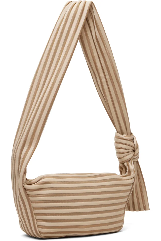 ISSEY MIYAKE Beige Linear Knit 58 Bag, photo 3 of 4 from SSENSE
