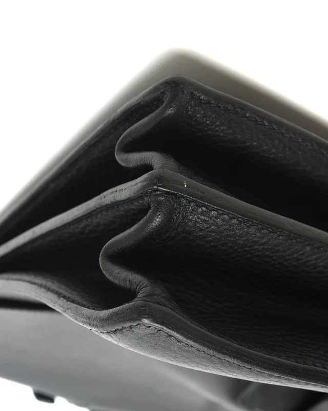 Hermès Swift Sac à Dépêches 38 Business Bag in Swift leather from A Retro Tale, photo 11 of 15