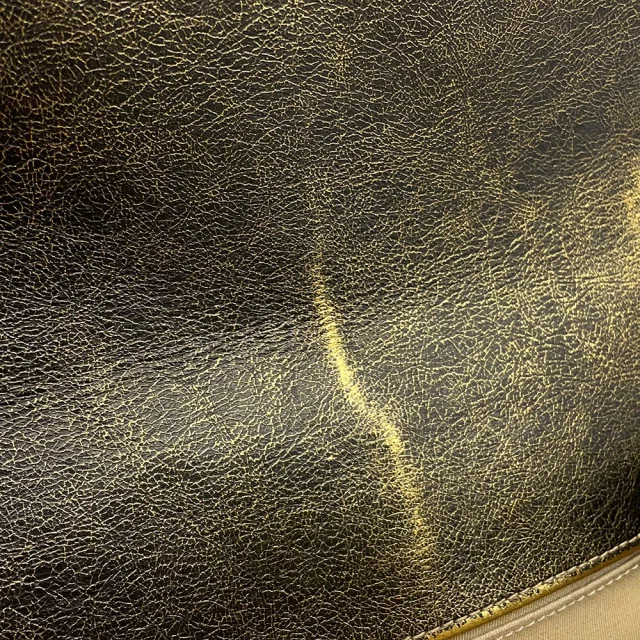 Boy Chanel Gold/BlackA67085 Lambskin in Gold Lambskin from GALLERY RARE, photo 10 of 18