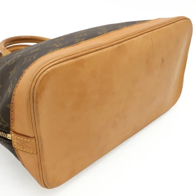 Louis Vuitton Monogram Handbag in Brown Canvas from LuxUness, photo 3 of 9