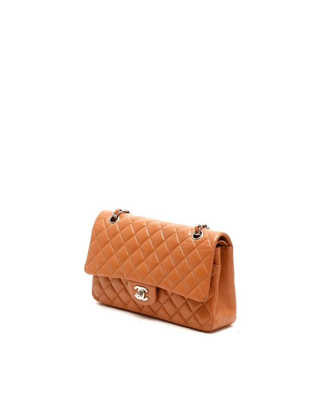 Chanel Classic Medium Caviar Double Flap Bag in Caviar leather from A Retro Tale, photo 2 of 9