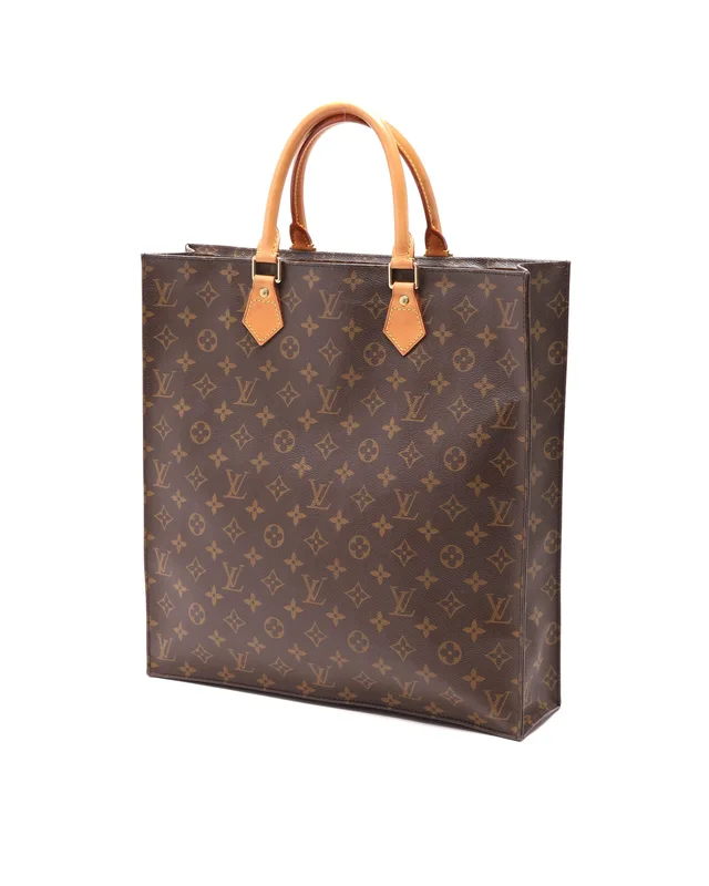 Louis Vuitton Monogram Sac Plat Bag in Coated canvas from A Retro Tale, photo 3 of 9
