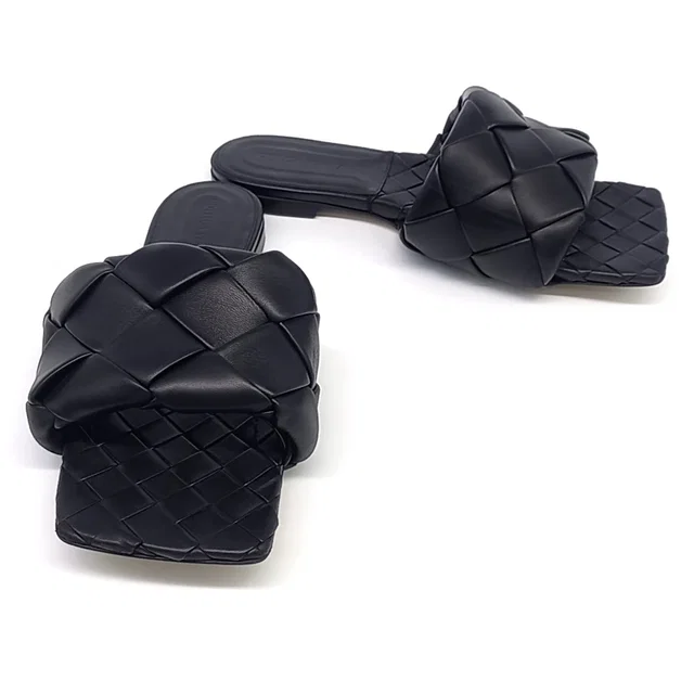 Bottega Veneta 보테가 베네타 리도 슬리퍼 from GUGUS