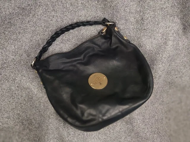 Mulberry Vintage Daria Hobo Leather Shoulder Bag in black Leather from Grailed