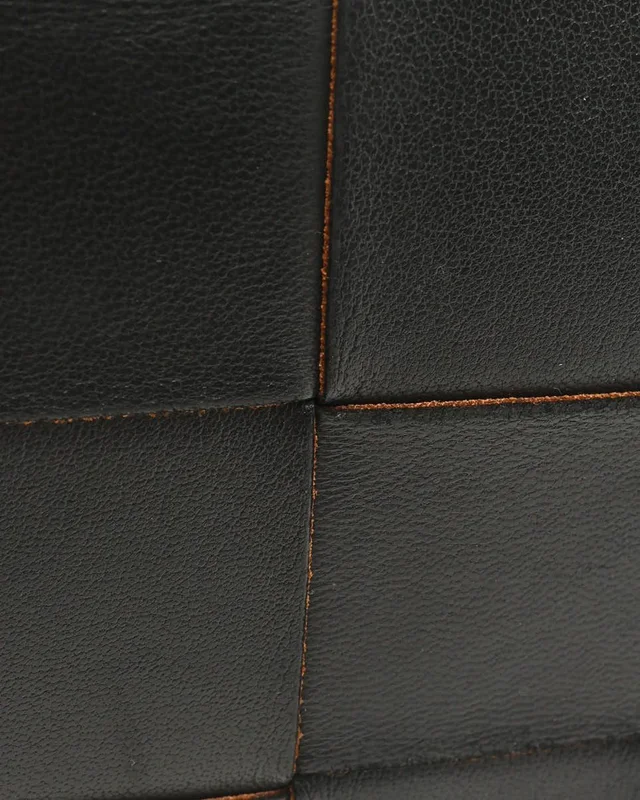 Bottega Veneta Small Cassette Bag in Leather from A Retro Tale, photo 6 of 11