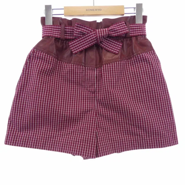 Hermès Shorts White in White from The Reluxe
