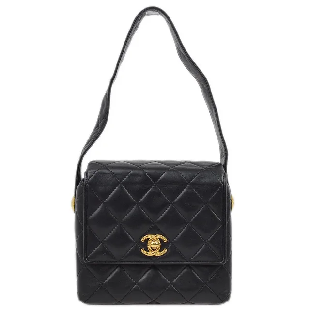 Chanel 1991-1994 Black Lambskin Straight Flap Handbag in Black Lambskin from AMORE Vintage Tokyo