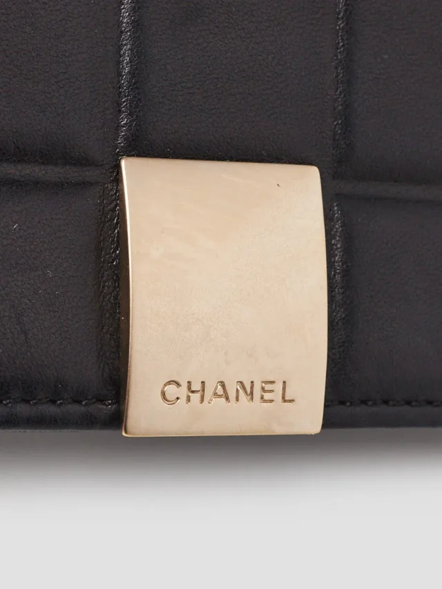 Chanel Black Square Quilt Lambskin Leather L Yen Wallet in Black Lambskin from Yoogis, photo 6 of 10